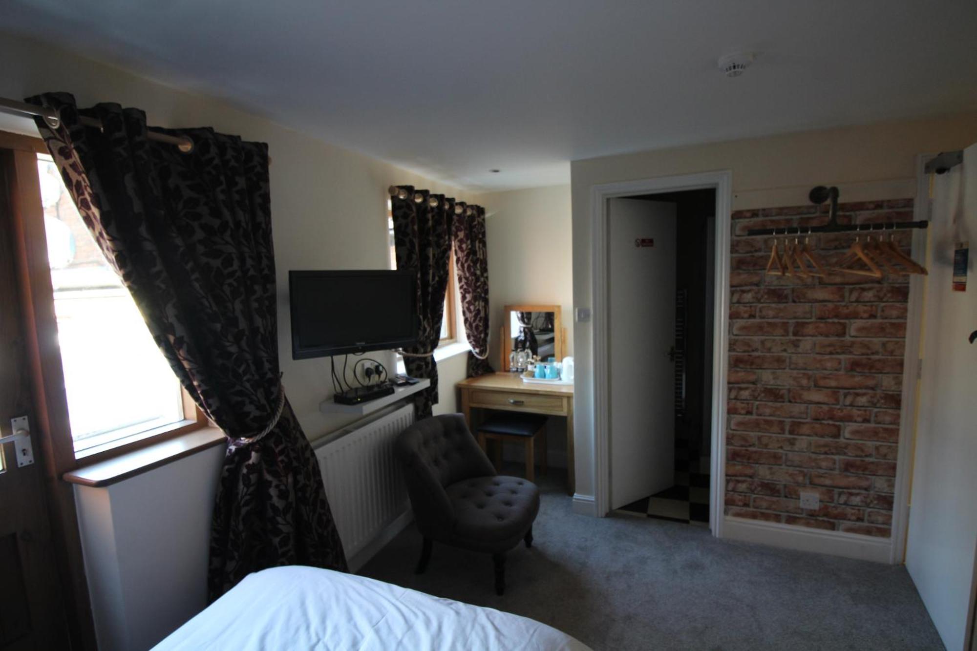 The Clothiers Arms Hotel Stroud  Kamer foto